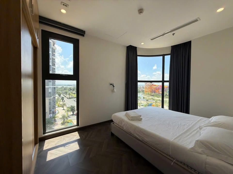 Căn hộ 3PN Beverly Vinhomes Grand Park - Giá 21 triệu/tháng - Full nội thất cao cấp!