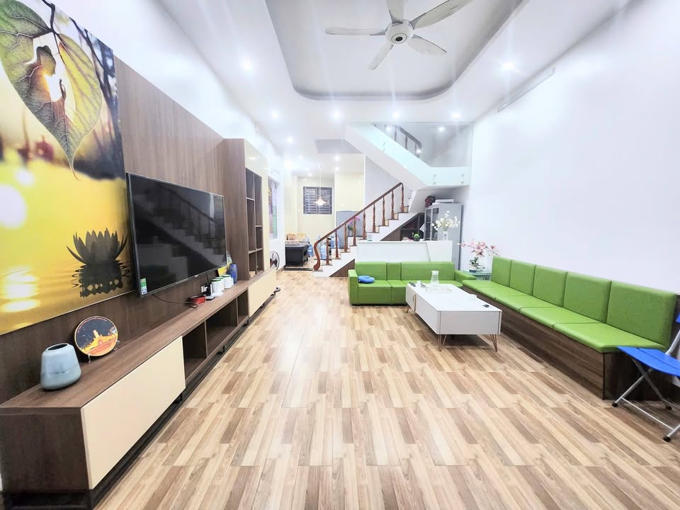 Nhà đẹp Tân Sơn, TP. Thanh Hóa 68m² giá 5 tỷ - Phong thủy tốt, ở ngay!