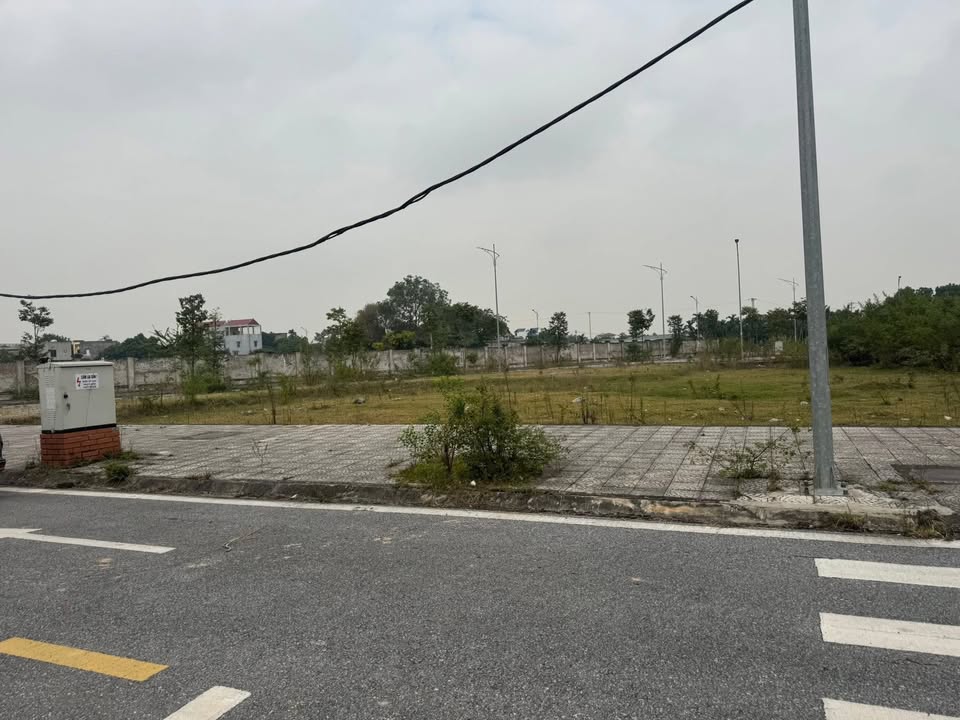 Đất nền KĐT Hanopark 2, Duy Tiên, Hà Nam 100m² giá 2.4 tỷ - Sổ đỏ chính chủ, hướng Nam!