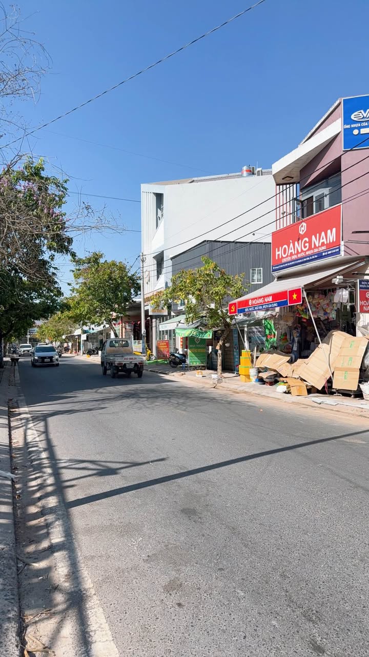 Mặt tiền FrontHouse Phạm Sơn Khai, Ninh Kiều 45.5m² giá 5 tỷ - Kinh doanh sầm uất!