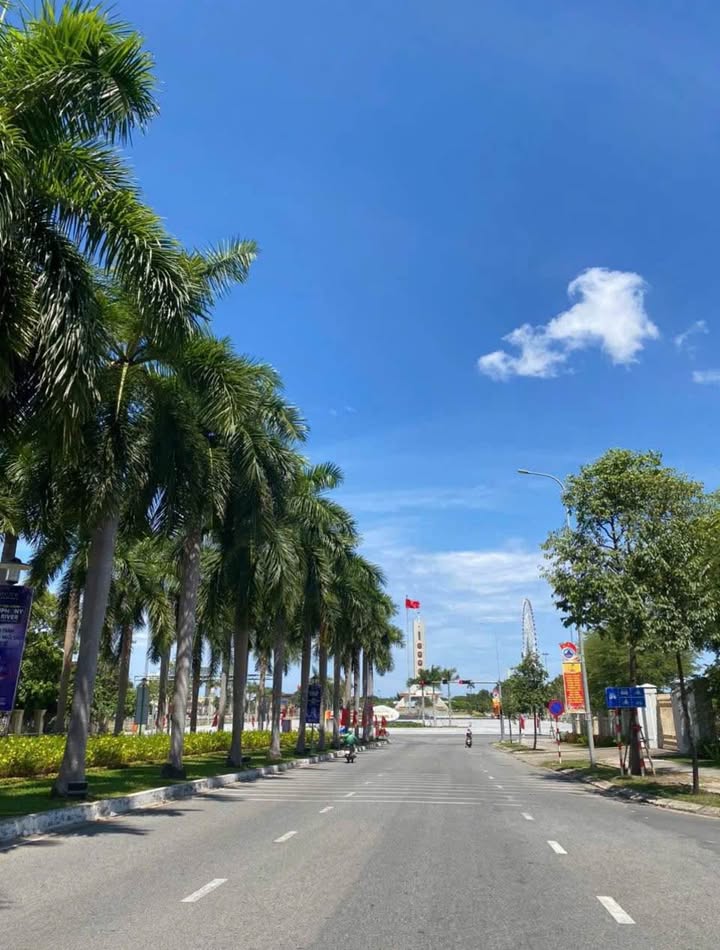 Đất mặt tiền đường 30/4, Hải Châu, 145m² - Vị trí kinh doanh sầm uất!