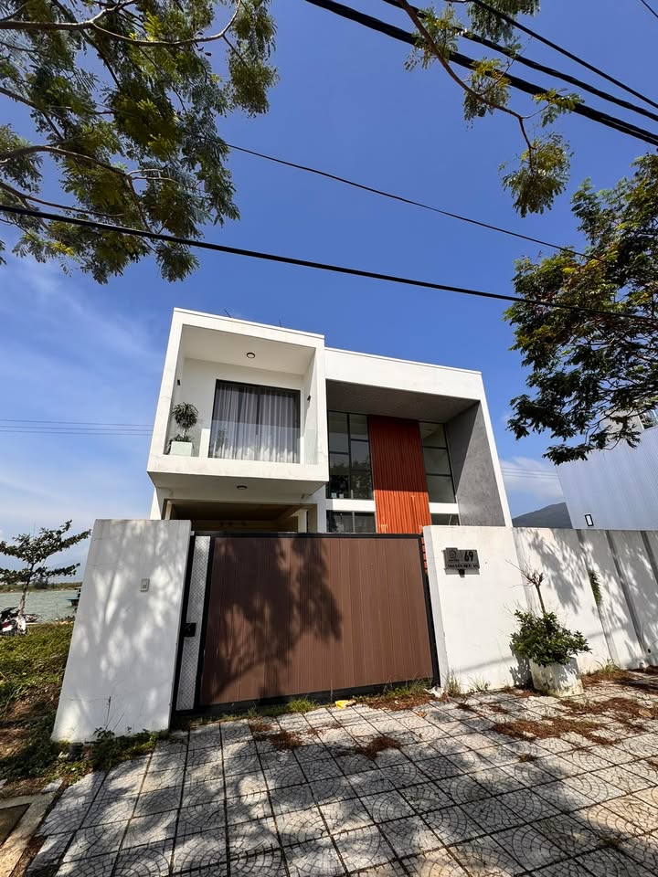 Biệt Thự Nguyễn Hữu An Đà Nẵng 180m² giá 1 tỷ - View biển tuyệt đẹp!