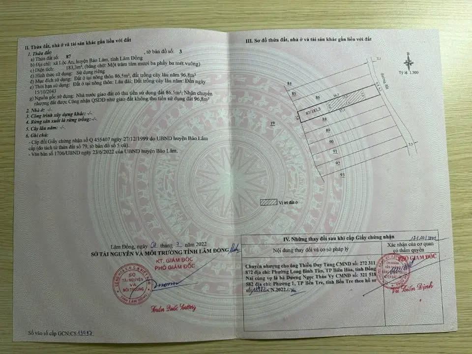 Đất thổ cư Lộc An 180m² giá 300 triệu - Sổ đỏ chính chủ, vị trí đẹp!