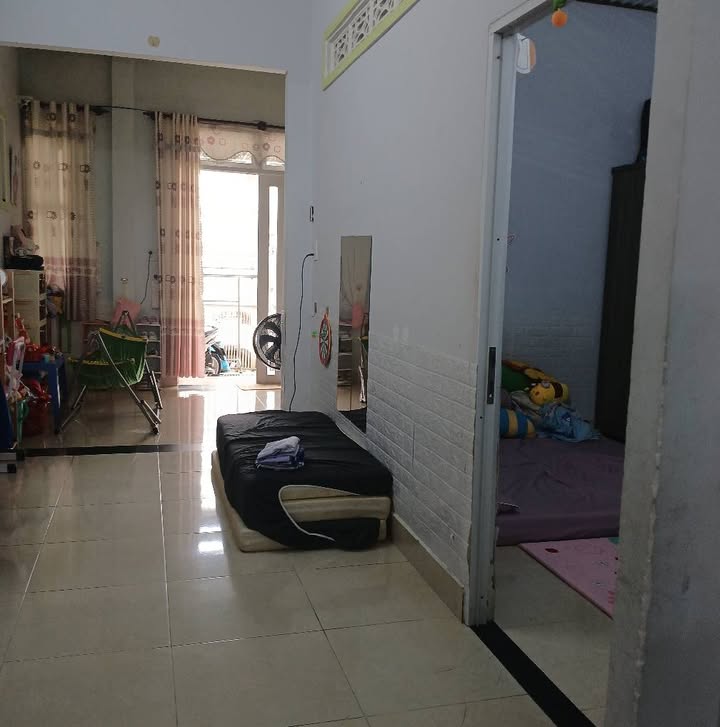 Nhà mặt tiền đường Huỳnh Thúc Kháng, Bảo Lộc 94m² giá 2.9 tỷ - Chính chủ bán gấp!