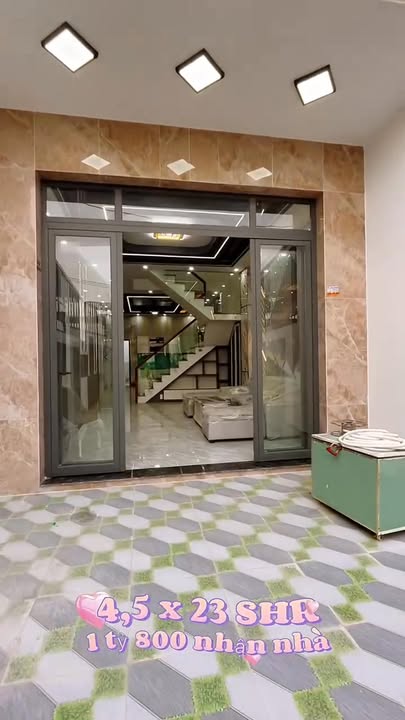 Nhà mới xây tại ấp Cầu Tràm, Long An 103.5m² giá 2.45 tỷ - Sẵn sàng nhận nhà ngay!