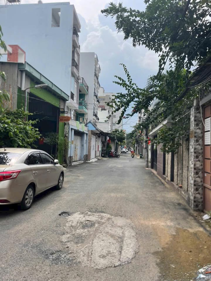 Biệt thự cũ Bùi Đình Túy, Bình Thạnh 315m² giá 42 tỷ - Tiềm năng xây mới cao cấp!