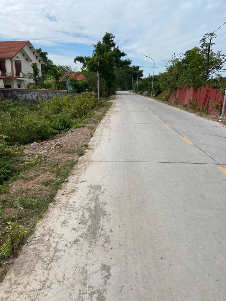 Đất thổ cư thôn 11 Hải Xuân 857m² giá 5 tỷ - Mặt tiền đẹp, view sông