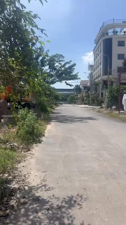 Khách sạn 1 trệt 3 lầu 200m² tại Hiệp Phước 20 tỷ - Đầu tư sinh lời cao!