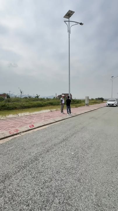 Đất nền Hòa Sơn, Đô Lương 200m² giá 2.5 tỷ - Mặt tiền rộng rãi, kinh doanh thuận lợi!