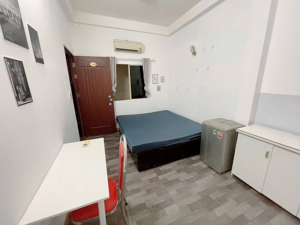 Căn hộ cho thuê quận 10 đường 3 Tháng 2 20m² giá 4.1 triệu - Tiện nghi đầy đủ sẵn sàng vào ở!
