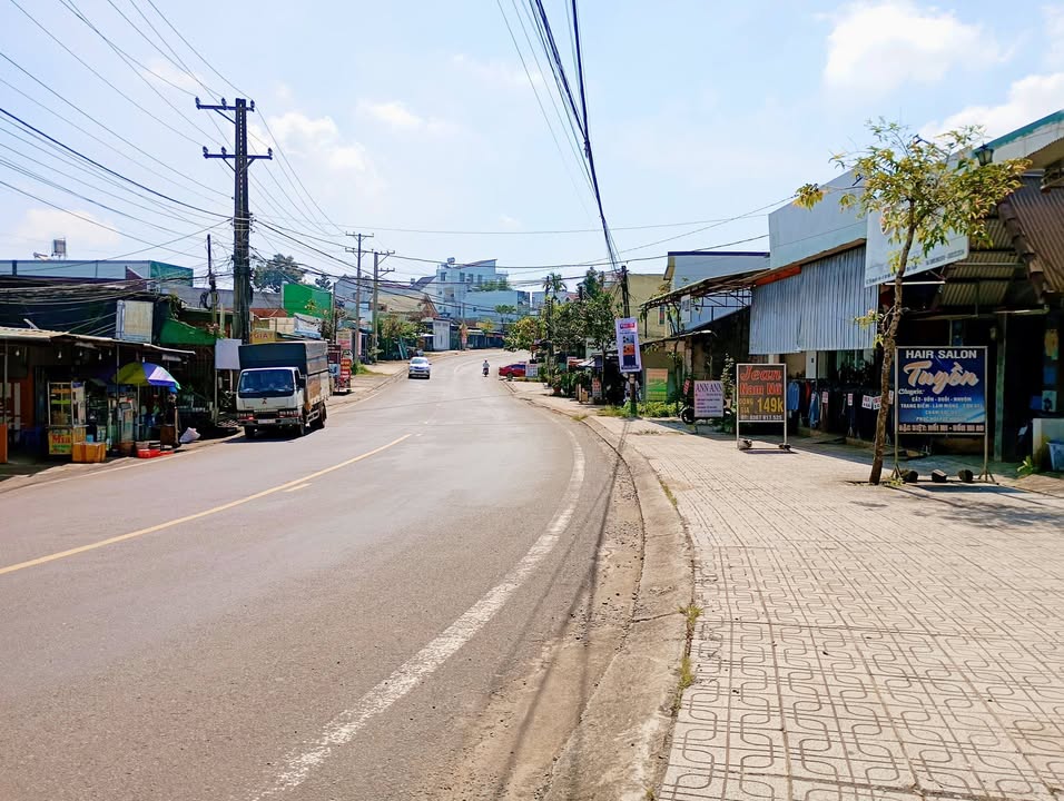 Nhà mặt tiền QL55 Lộc Thành Bảo Lộc 250m² giá 3 tỷ - Kinh doanh thuận lợi!