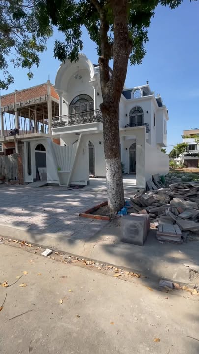 Biệt thự KĐT 5A Sóc Trăng 176.4m² giá 6.15 tỷ - Tặng full nội thất!