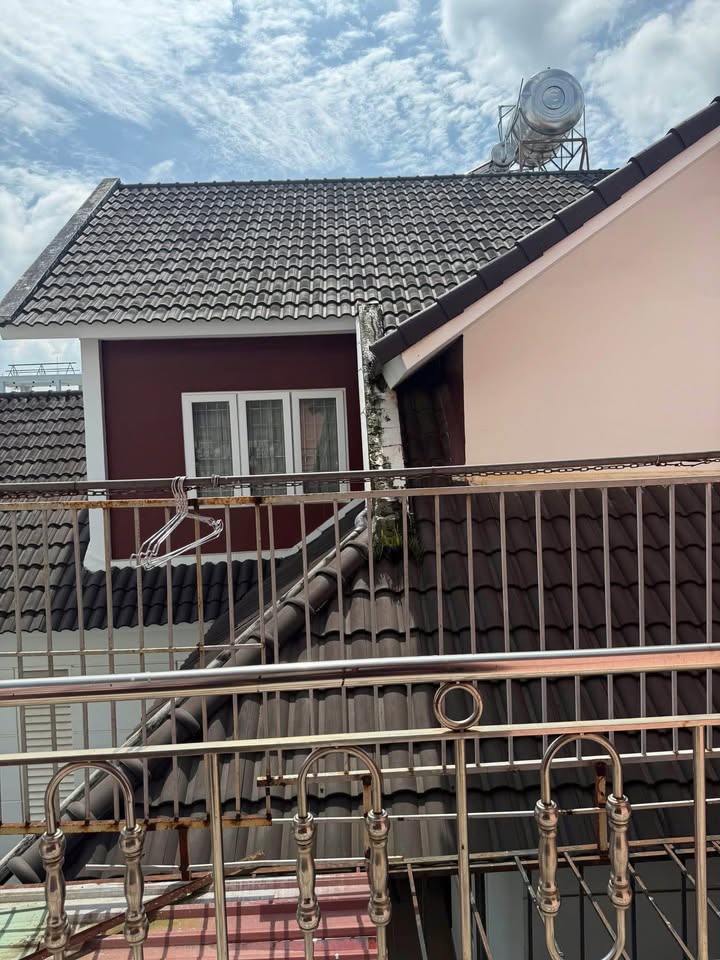 Nhà mặt đường Đinh Công Tráng, Đức Trọng 108m² giá 5.2 tỷ - Cơ hội đầu tư hấp dẫn!