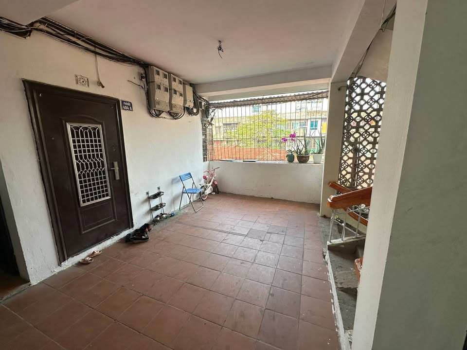 Căn hộ Tập thể Phương Mai Đống Đa 50m² - Chính chủ, tiện ích đầy đủ!