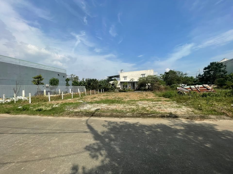 Đất biệt thự Lệ Sơn, Hòa Tiến 161m² giá 2.8 tỷ - Sổ đỏ chính chủ!