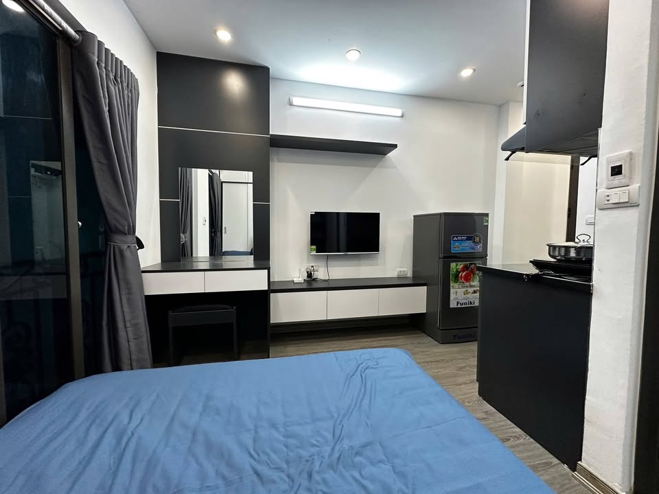 Cho thuê phòng trống tại ngõ 1002 Láng Thượng, Đống Đa - Diện tích 25m², nội thất đầy đủ!