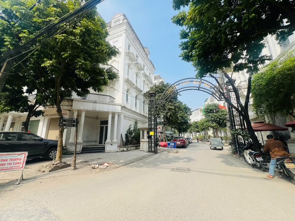 Đất lô góc Luis City Đại Mỗ 40m² giá thỏa thuận - Ô tô vào tận nhà!