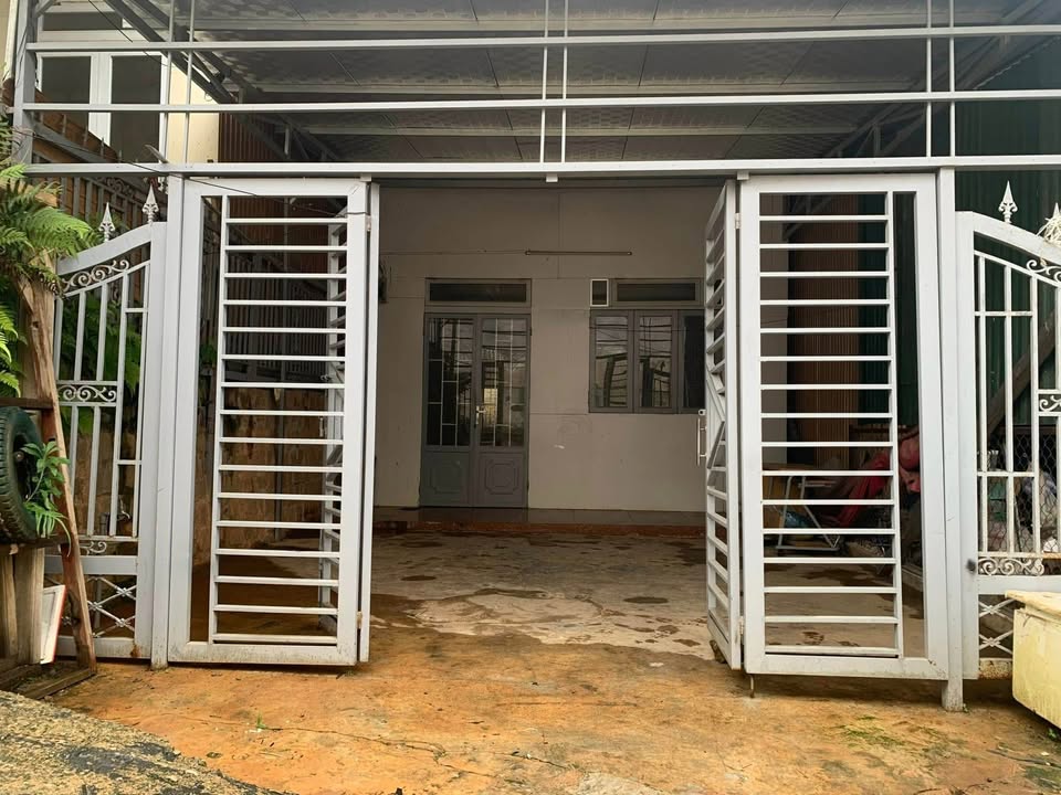 Nhà nguyên căn cho thuê tại Mai Anh Đào, Đà Lạt 100m² - Không gian sống thoáng đãng!