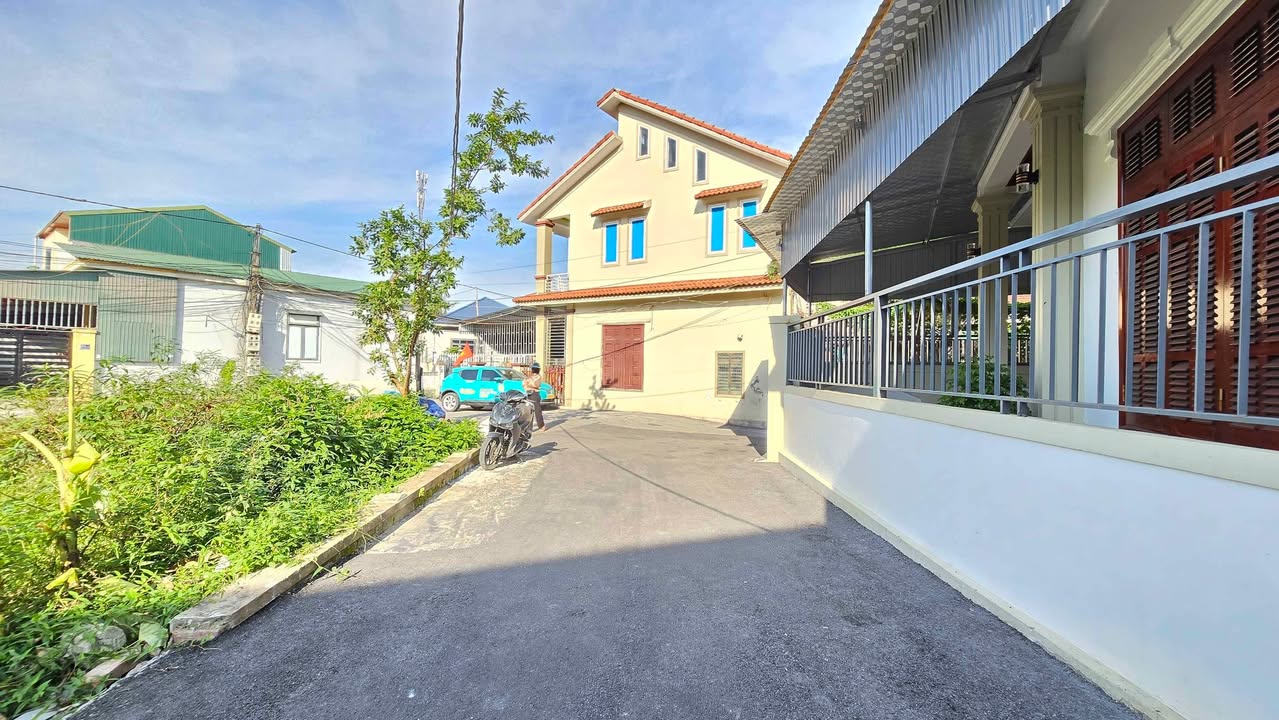 Nhà C4 mới xây tại TDP Tiền Giang, Thạch Quý 82m² giá 1.8 tỷ - Không thể bỏ lỡ!