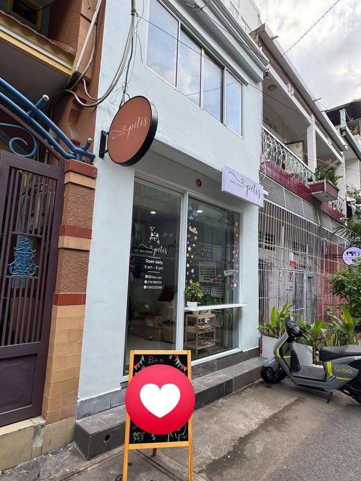 Nhà mặt tiền cho thuê tại Quận 10 - 2PN, giá 45 triệu/tháng - Kinh doanh ngay!