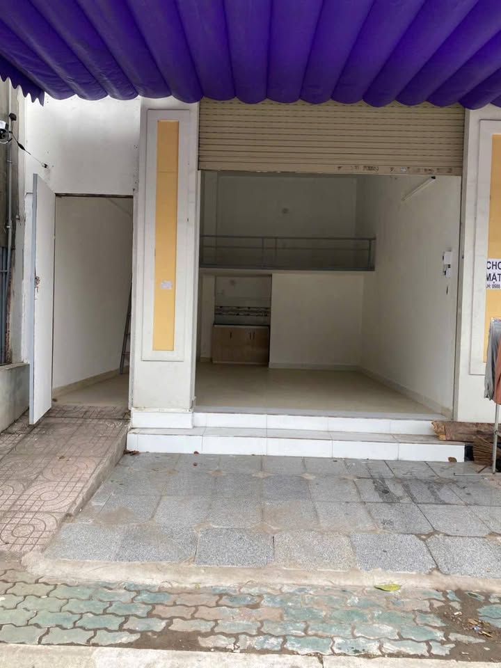 Cho thuê mặt bằng đường Tiền Lân 13, huyện Hóc Môn - Giá chỉ 4.5 triệu/tháng!