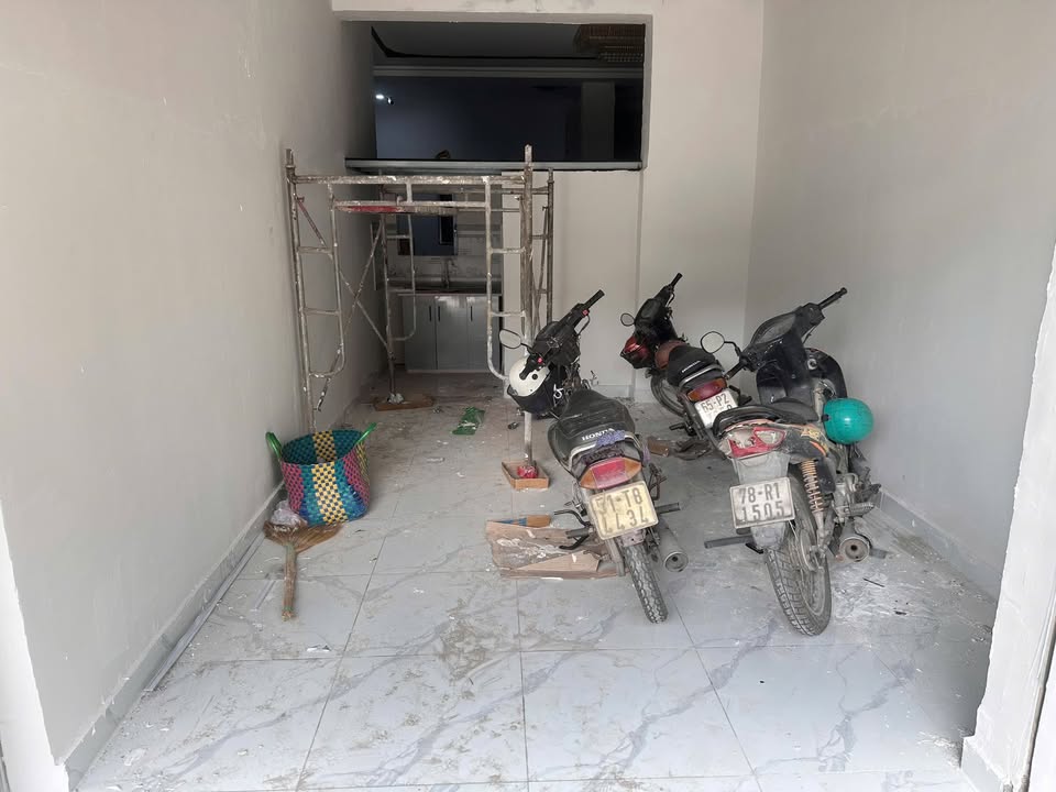 Mặt bằng kinh doanh 5.99 triệu/tháng tại Bình Hưng Hoà - Phù hợp cho mọi loại hình buôn bán!