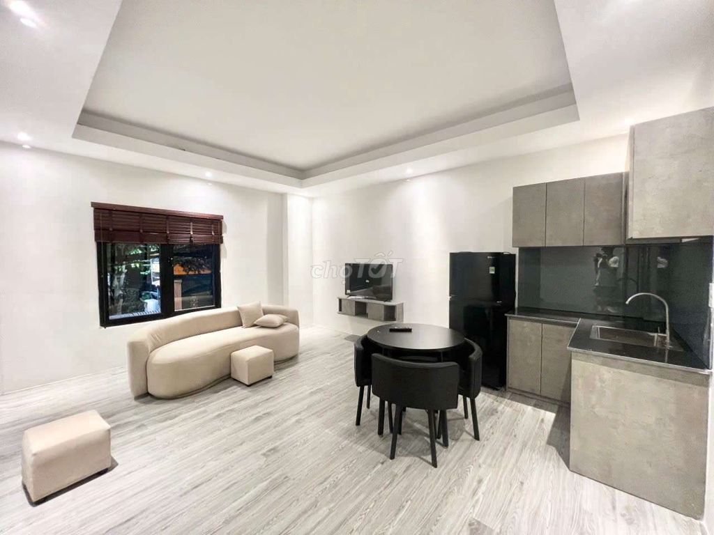 Căn hộ cao cấp 2PN Bancol cạnh Botanic Tower, Phú Nhuận 65m² giá 13.5 triệu - Full nội thất hiện đại!