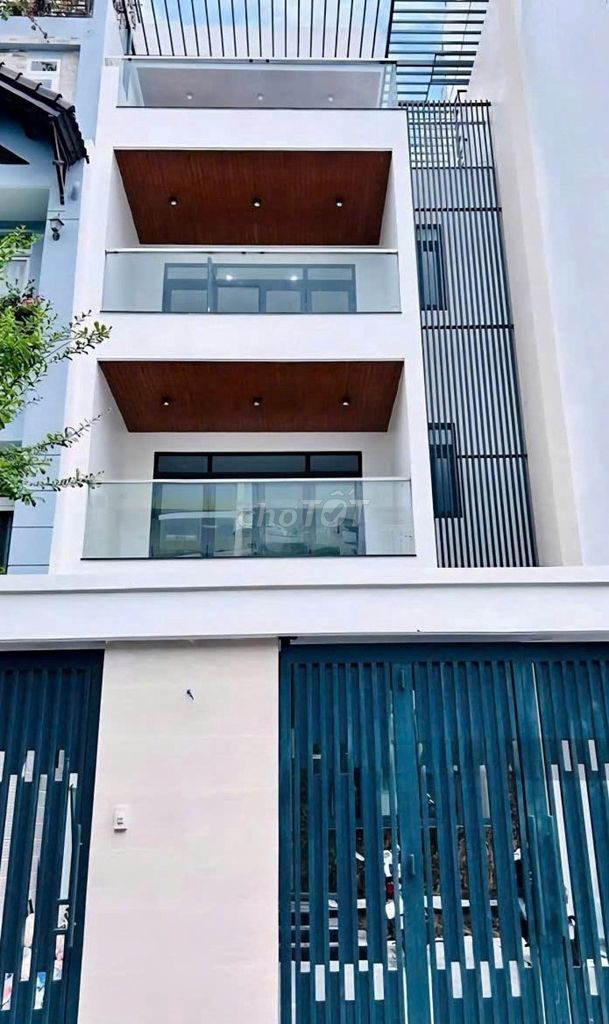 Nhà cho thuê đẹp HXH 359/4A Lê Văn Sỹ Q.3 - 5 phòng ngủ, hiện đại, an ninh