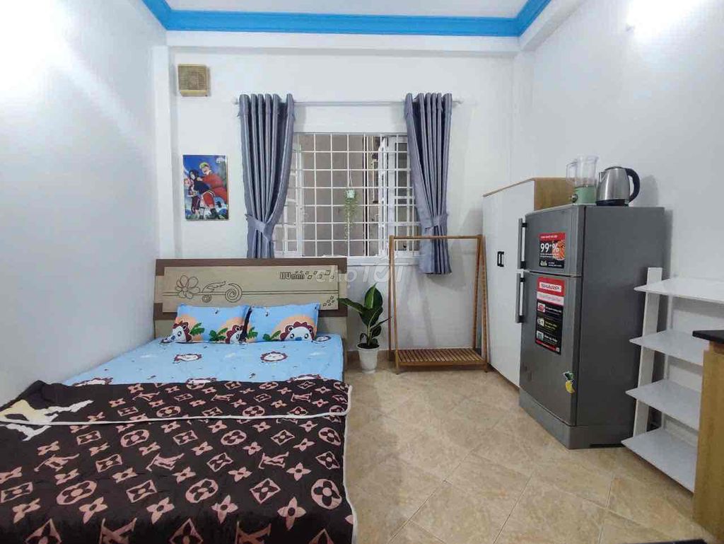Studio cho thuê Trần Hưng Đạo Q1 25m² giá 4.7 triệu - Full nội thất, nuôi pet thoải mái!