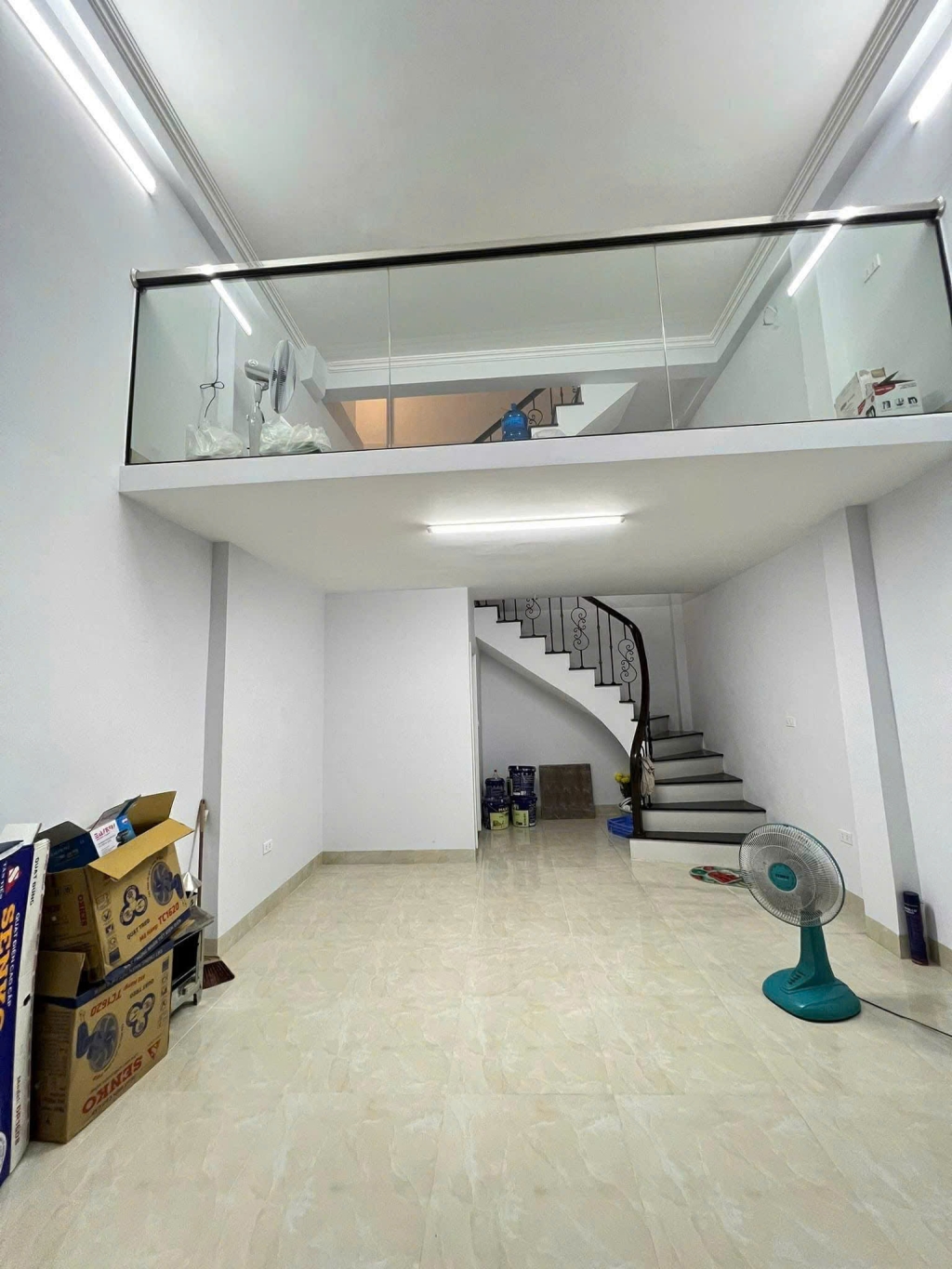 Nhà đẹp ngõ 279 Đội Cấn 30m² giá thỏa thuận - Mặt tiền rộng 4.2m hiếm có!