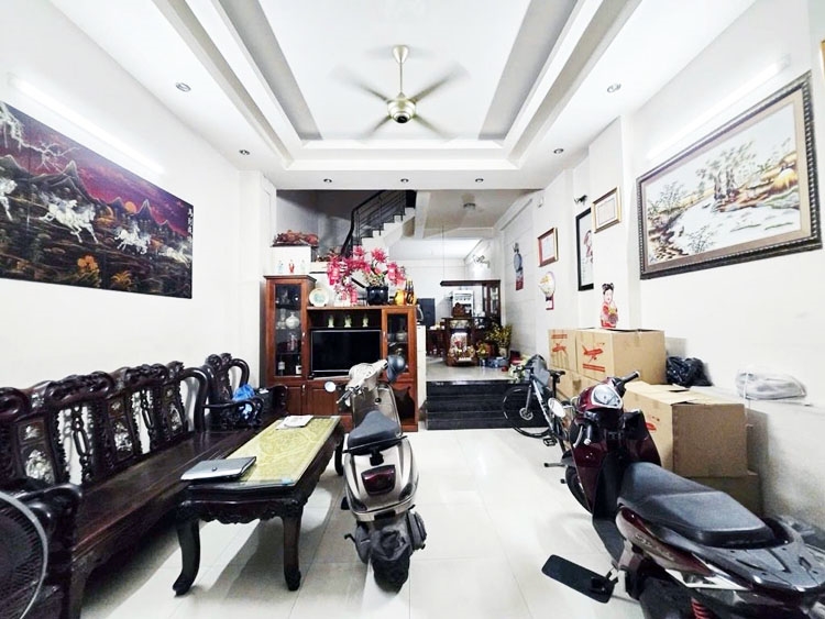 Nhà 4 tầng mặt tiền Trần Tấn, Tân Sơn Nhì 84m² giá 13.5 tỷ - Sẵn sàng vào ở ngay!
