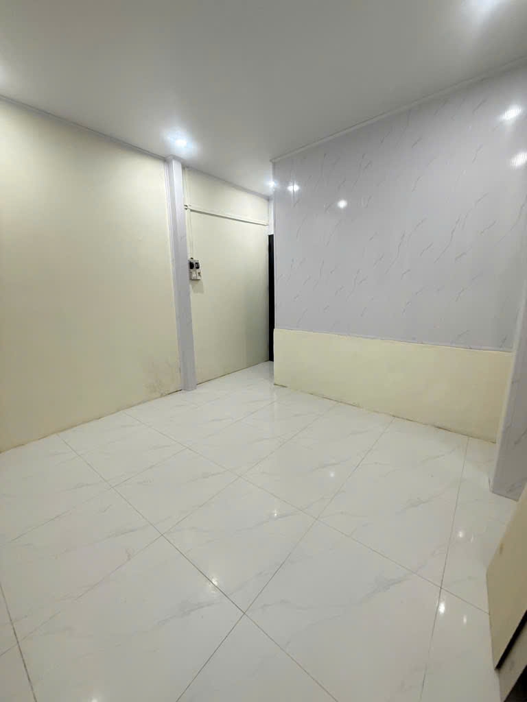 Bán nhà Đống Đa 20m² giá 4.9 tỷ - Nhà đẹp, thoáng sáng, sẵn sàng giao dịch!