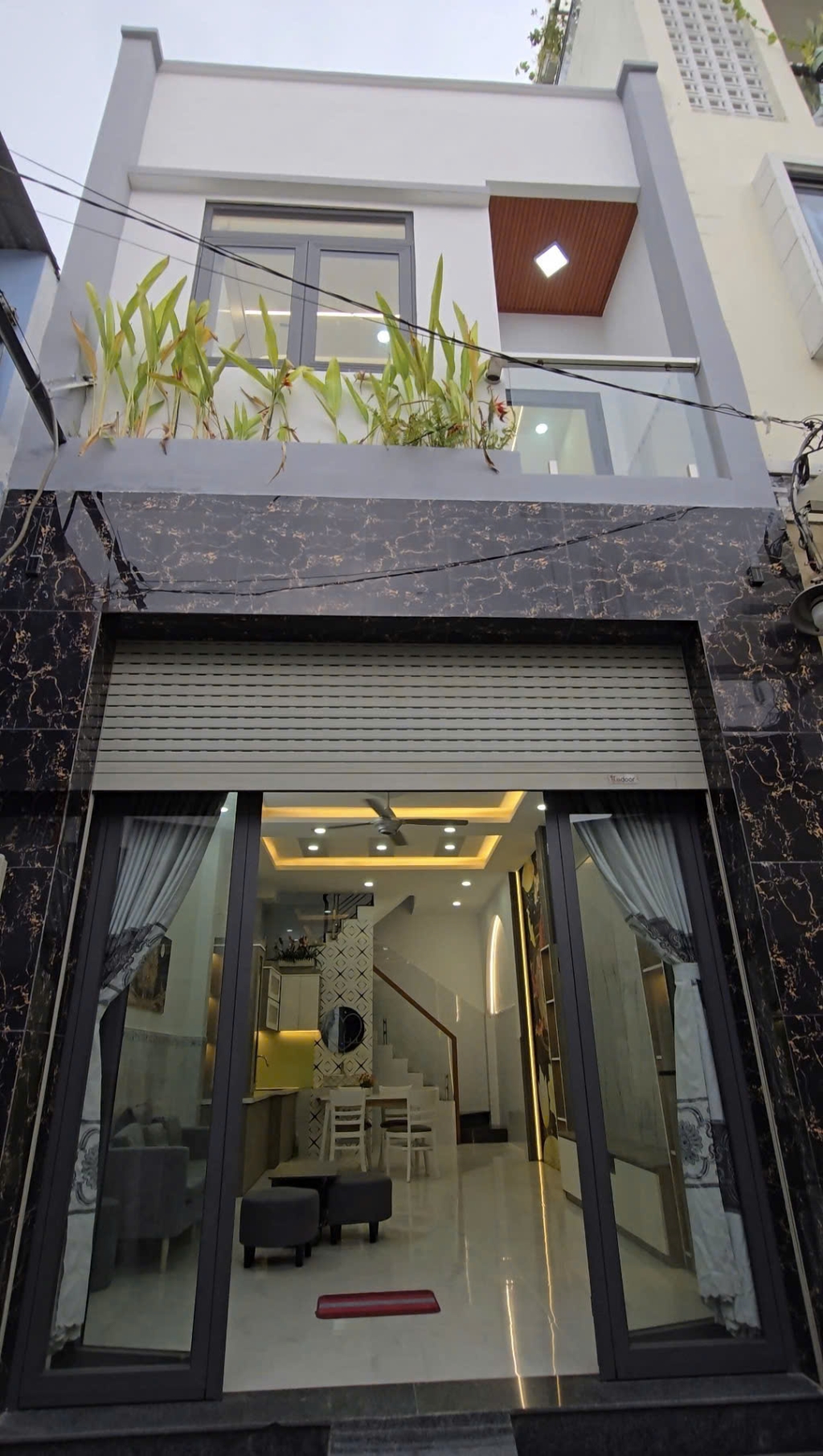 Nhà hxh 5m Lê Văn Quới 40m² giá 4.75 tỷ - Nhà mới 2 tầng với 2 phòng ngủ tiện nghi!