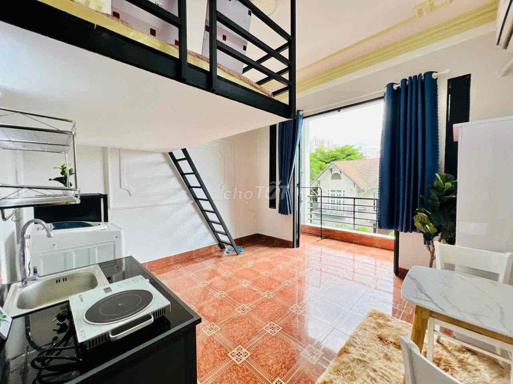Căn hộ Duplex 30m² giá chỉ 5.3 triệu - Ban công thoáng mát ngay trung tâm Quận 5!