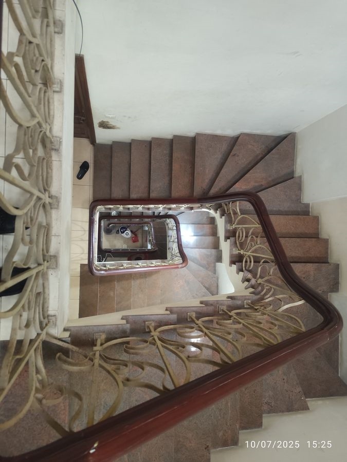 Nhà phố Kim Giang, Hoàng Mai 62m² giá 10.4 tỷ - Vị trí đắc địa, ô tô vào nhà!