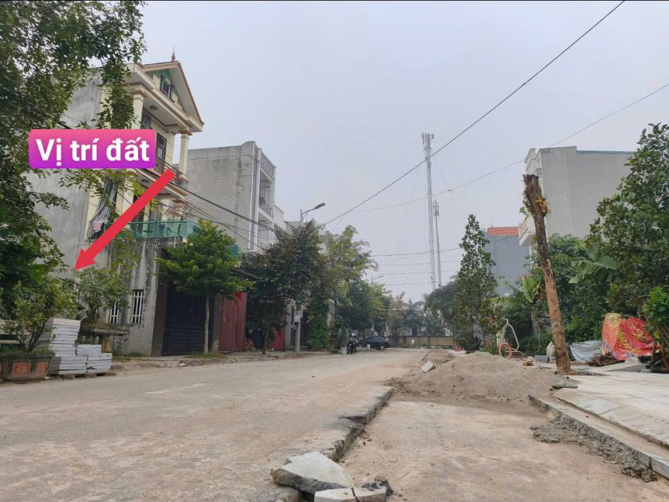 Nhà phố đường Phùng Khắc Khoan, Vĩnh Yên 92.5m² giá 2.7 tỷ - Vị trí lý tưởng cho gia đình!