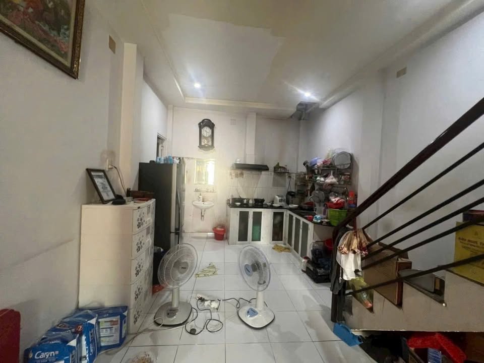 Nhà 1 trệt 1 lầu đường Quang Trung, Quận 9 - Bán gấp 3 tỷ!