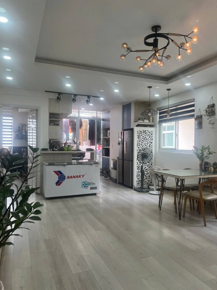 Căn hộ H2 196 Hoàng Diệu, Quận 4 - 82m² giá 5.45 tỷ - Sổ hồng chính chủ!