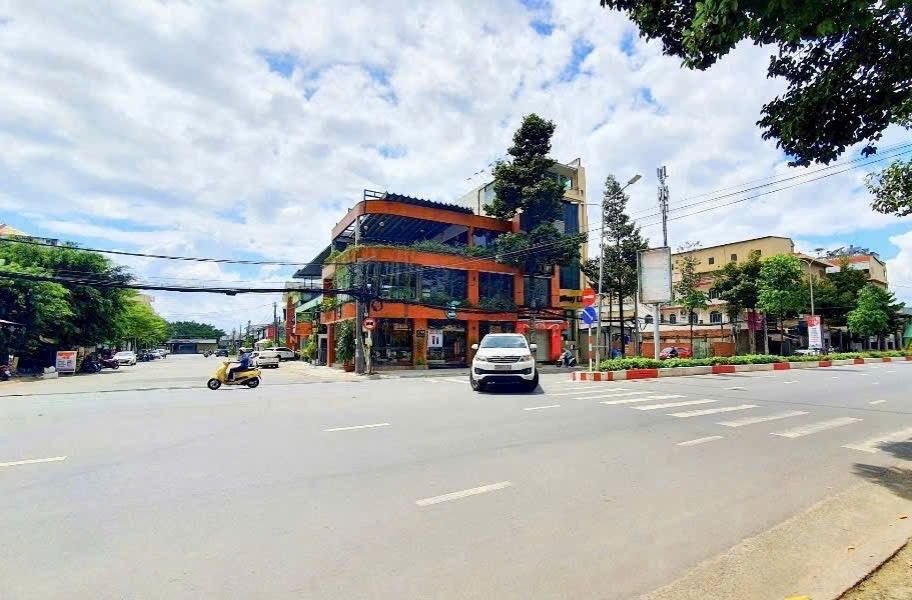 Đất nền mặt tiền Nguyễn Ái Quốc, Biên Hòa 1400m² giá 130 tỷ - Cơ hội đầu tư sinh lời!