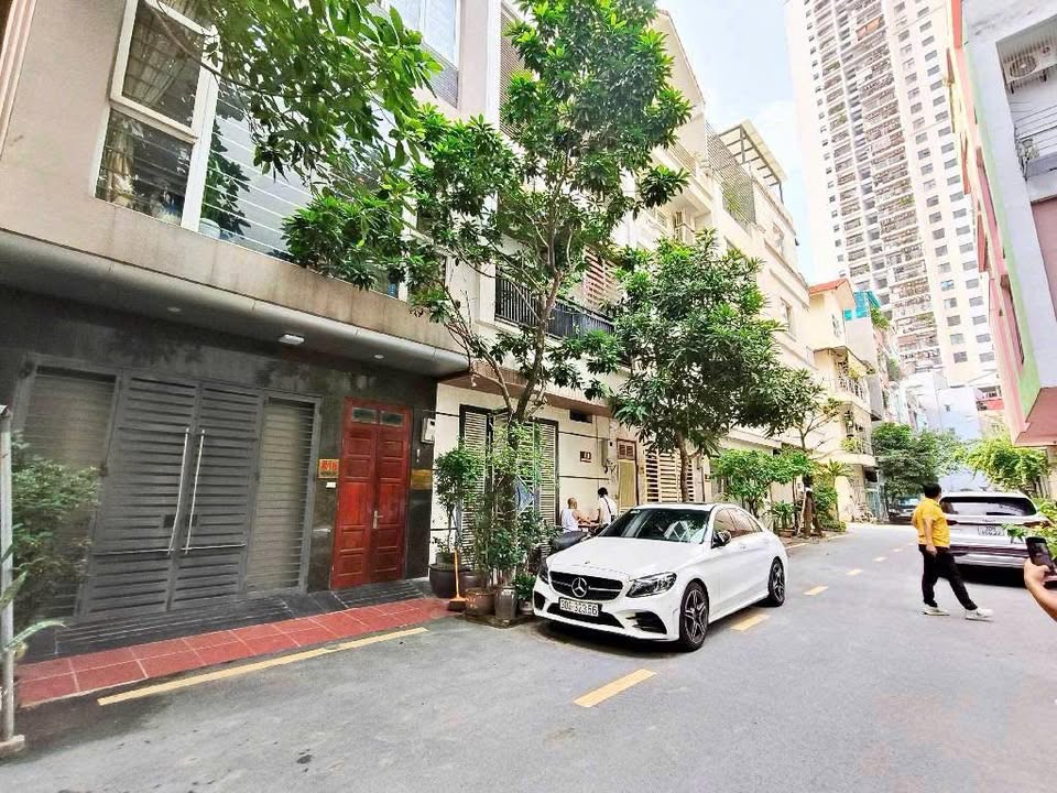 Nhà phố Mỗ Lao 50m² giá thỏa thuận - An sinh tuyệt đỉnh, ô tô tránh nhau!