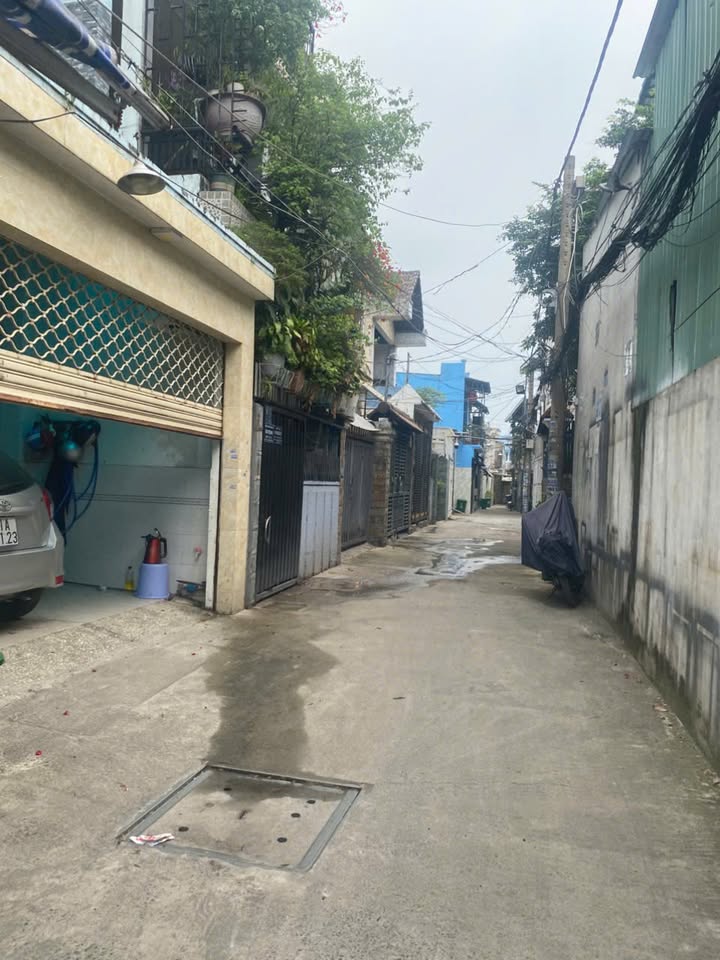 Nhà 2 tầng Hiệp Bình Chánh, Thủ Đức 83m² giá 5.49 tỷ - Ô tô vào tận nhà!