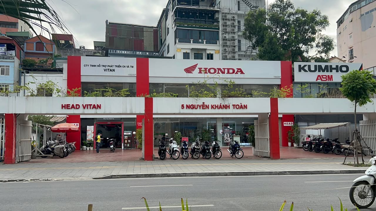 Cho thuê FrontHouse 500m² Thái Thịnh, Đống Đa giá 250 triệu - Kinh doanh mọi mô hình!