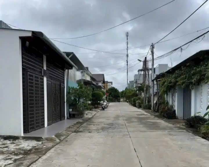 Đất thổ cư đường Ngô Thị Nhậm, Duy Tân, 120m² giá 1.5 tỷ - Khu dân cư đông đúc!