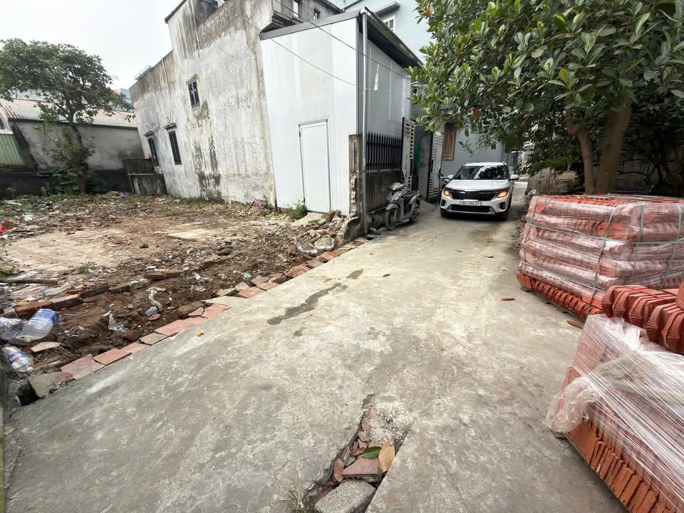 Đất nền Tân Ước Thanh Oai 93m² giá chỉ 4x triệu - Cơ hội đầu tư không thể bỏ lỡ!