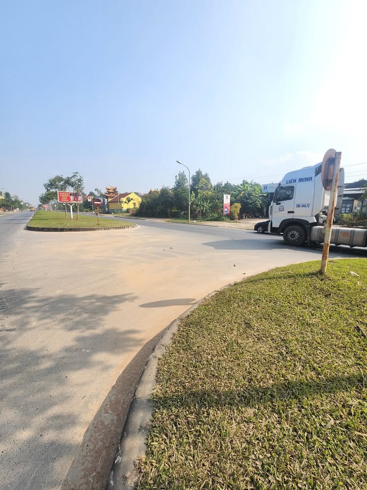 Đất mặt đường Trường Chinh, Việt Trì 160m² giá 4.1 tỷ - Cơ hội đầu tư sinh lời!