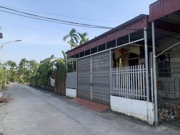 Đất nền Hải Ninh 182m² giá thỏa thuận - Nhà xây kiên cố sẵn ở!