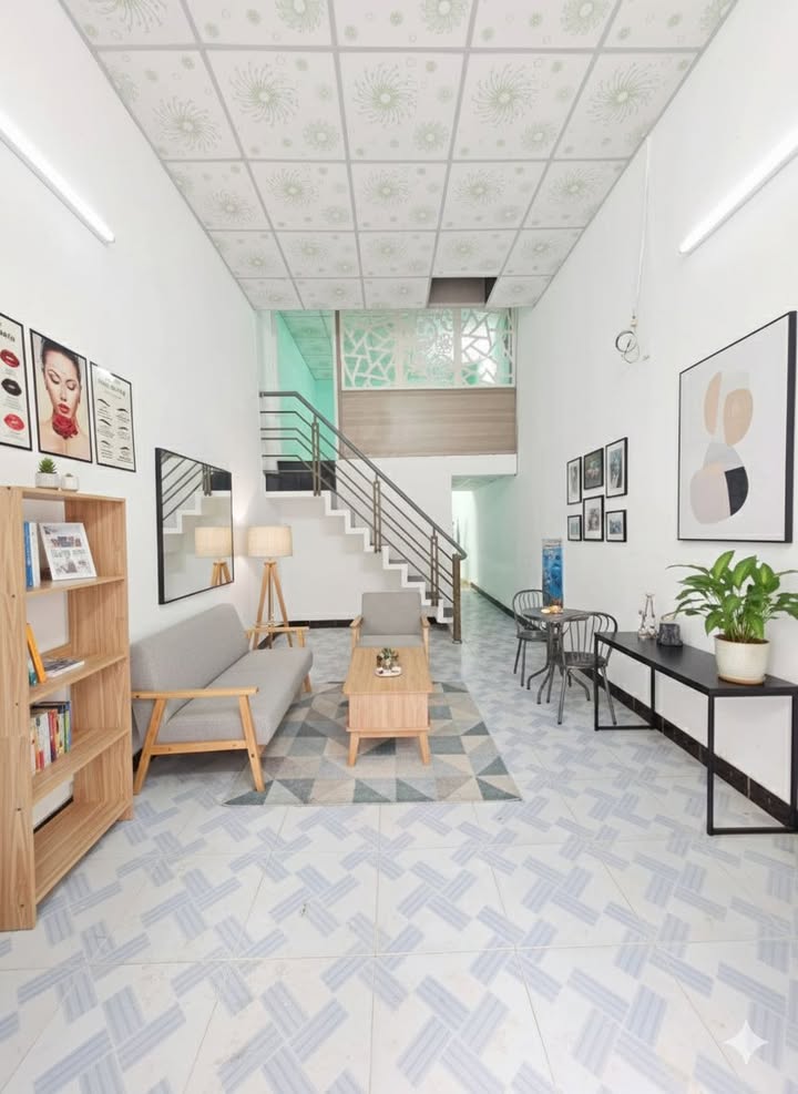 Nhà mặt tiền Quang Trung, Quy Nhơn 36m² giá 2.1 tỷ - Pháp lý rõ ràng, chính chủ!