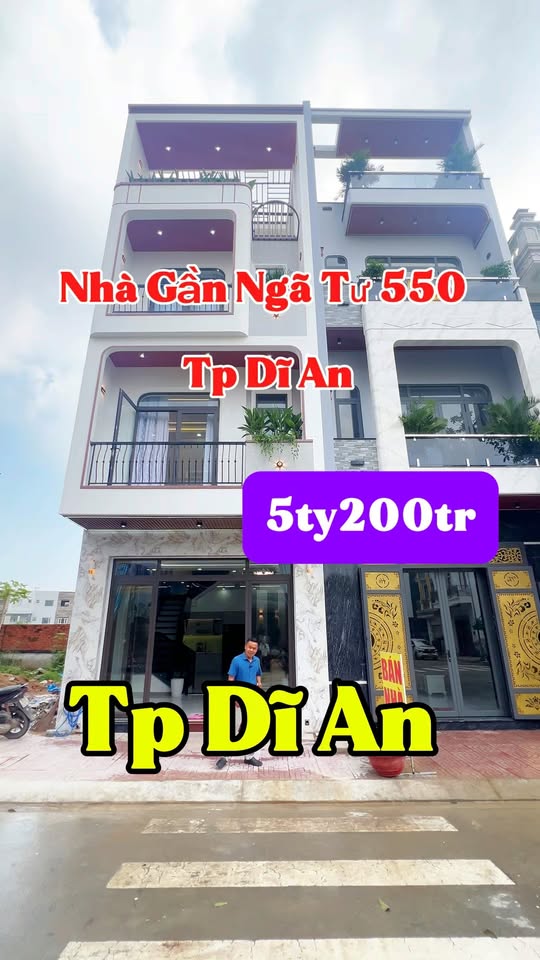 Nhà phố Tân Đông Hiệp, Dĩ An 60m² giá 5.2 tỷ - Nội thất cao cấp, sẵn sàng vào ở!