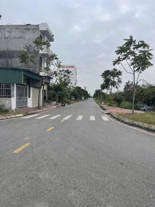 Đất nền mặt sông Hồng Phong 125m² giá 2.4 tỷ - Cơ hội đầu tư tuyệt vời!