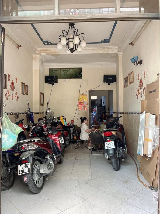 Nhà phố 2 mặt hẻm Thành Thái, Quận 10, 48m² - Cơ hội đầu tư đáng giá!